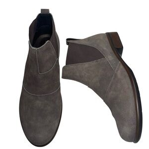 Naot Women's Ruzgar Chelsea-Style Brown Suede Ankle Bootie Size US 6/EU 37